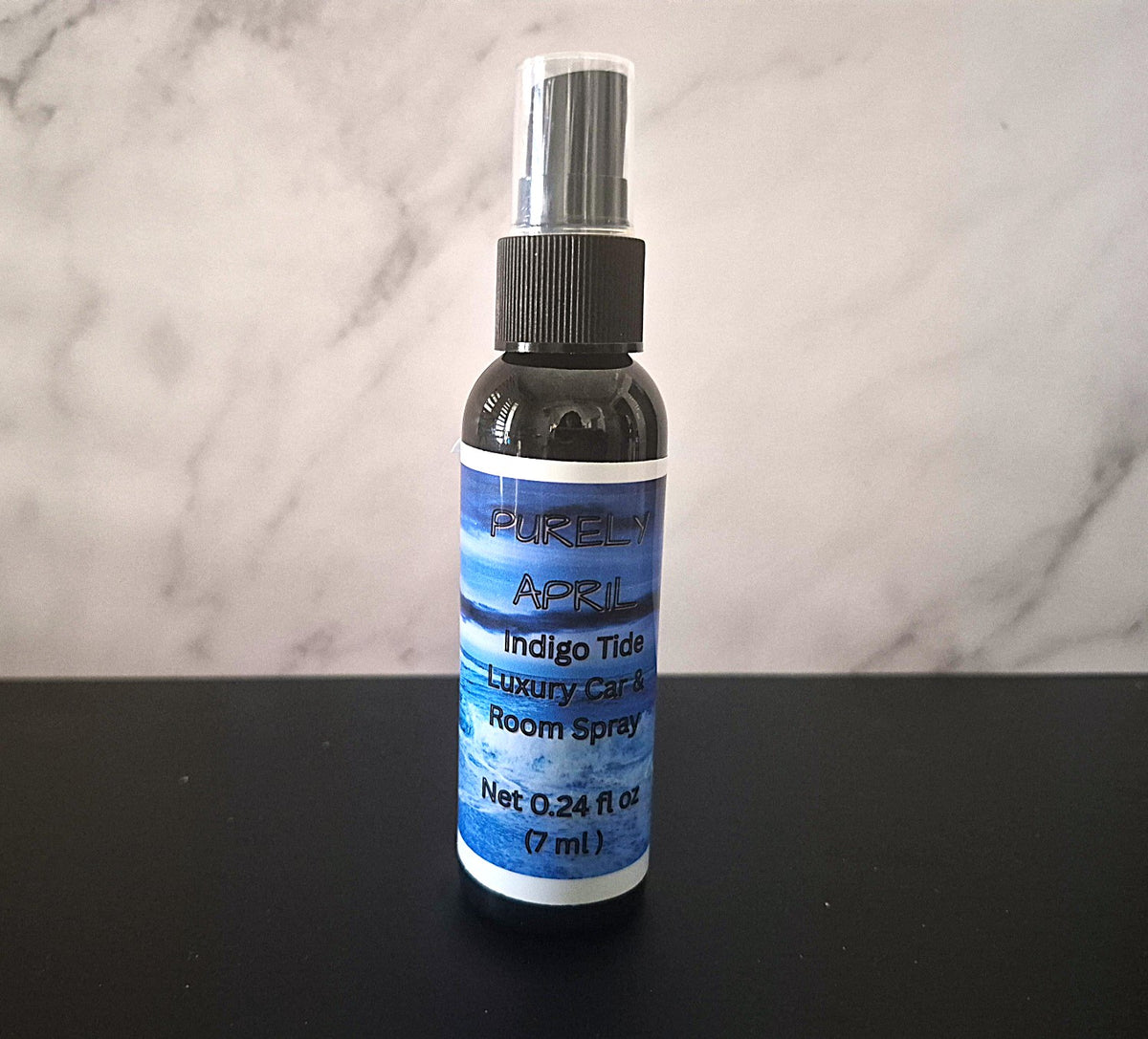 The Vibe: Deep, majestic, and coastal.
The Scent Profile: Violet Moss, Sea Breeze & Ocean Shores.
Product Description:Capture the raw, powerful beauty of a crashing shoreline. Indigo Tide brings the fresh, salty mist of open ocean waters directly to your dashboard. Crisp marine ozone notes are beautifully grounded by earthy, damp violet moss and coastal wood textures, creating an authentic, atmospheric ocean scent that is deeply refreshing.